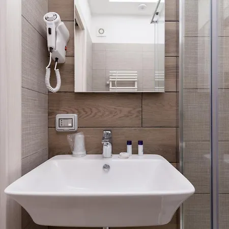 Guest house Hub *