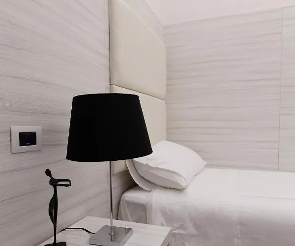 Hub 4* Неаполь