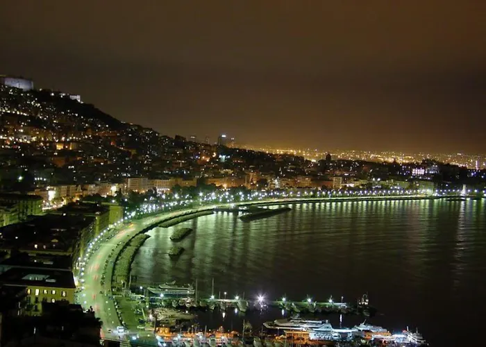 Гостевой дом Hub Неаполь