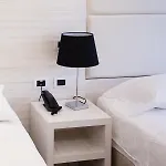 Hub 4* ナポリ