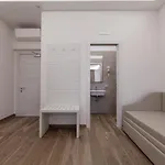Hub ナポリ